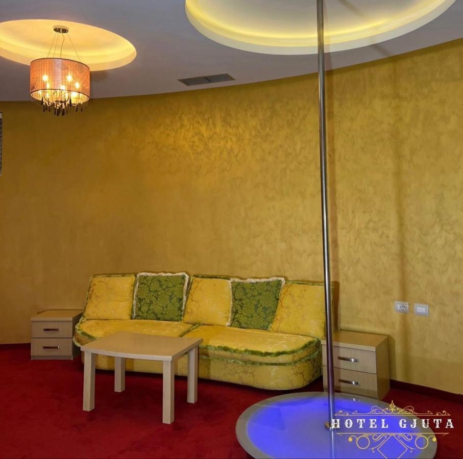 Hotel Gjuta Farke e Madhe Exterior foto